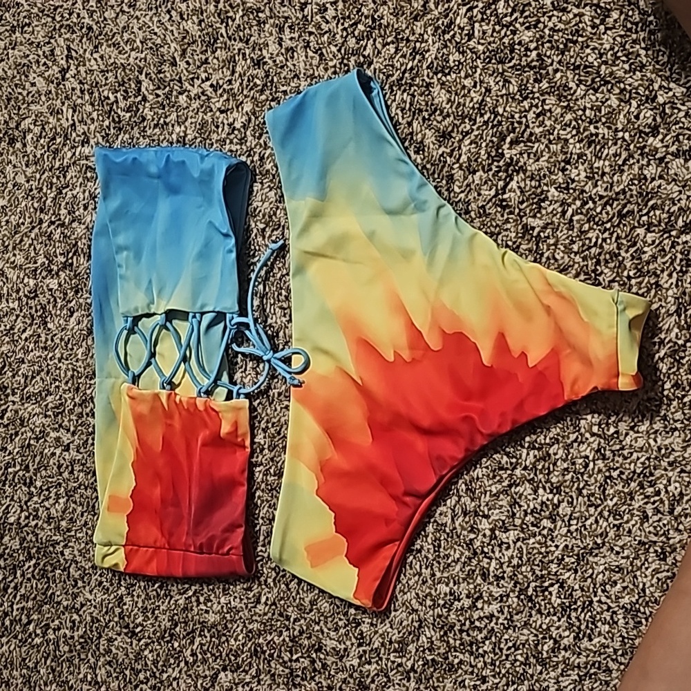 Womens NEW XLG SHEIN 2 piece bikini. TIE DYE! Don't miss out Beautiful